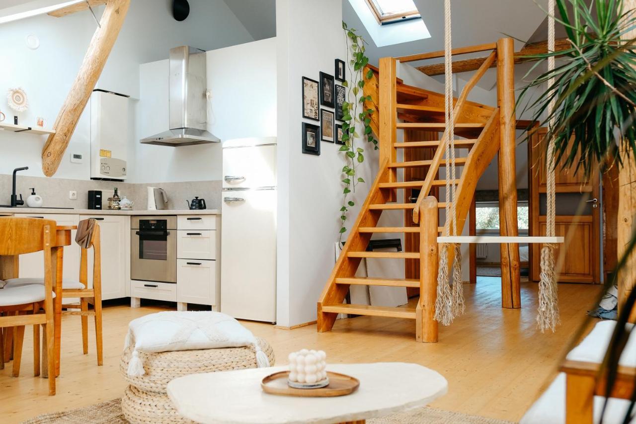 White Loft In The Riga City Center Екстер'єр фото